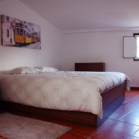 Lisbon Sloped Ceiling Apartment מראה חיצוני תמונה